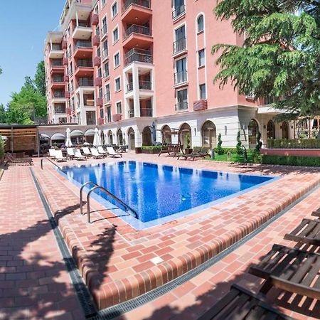 Superb 2-Bdr Luxury Apt. With Pool In Villa Mare Varna Esterno foto