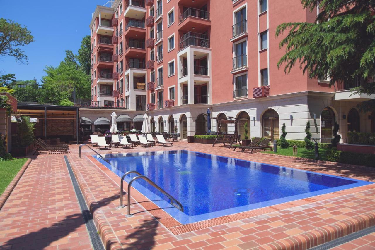 Superb 2-Bdr Luxury Apt. With Pool In Villa Mare Varna Esterno foto